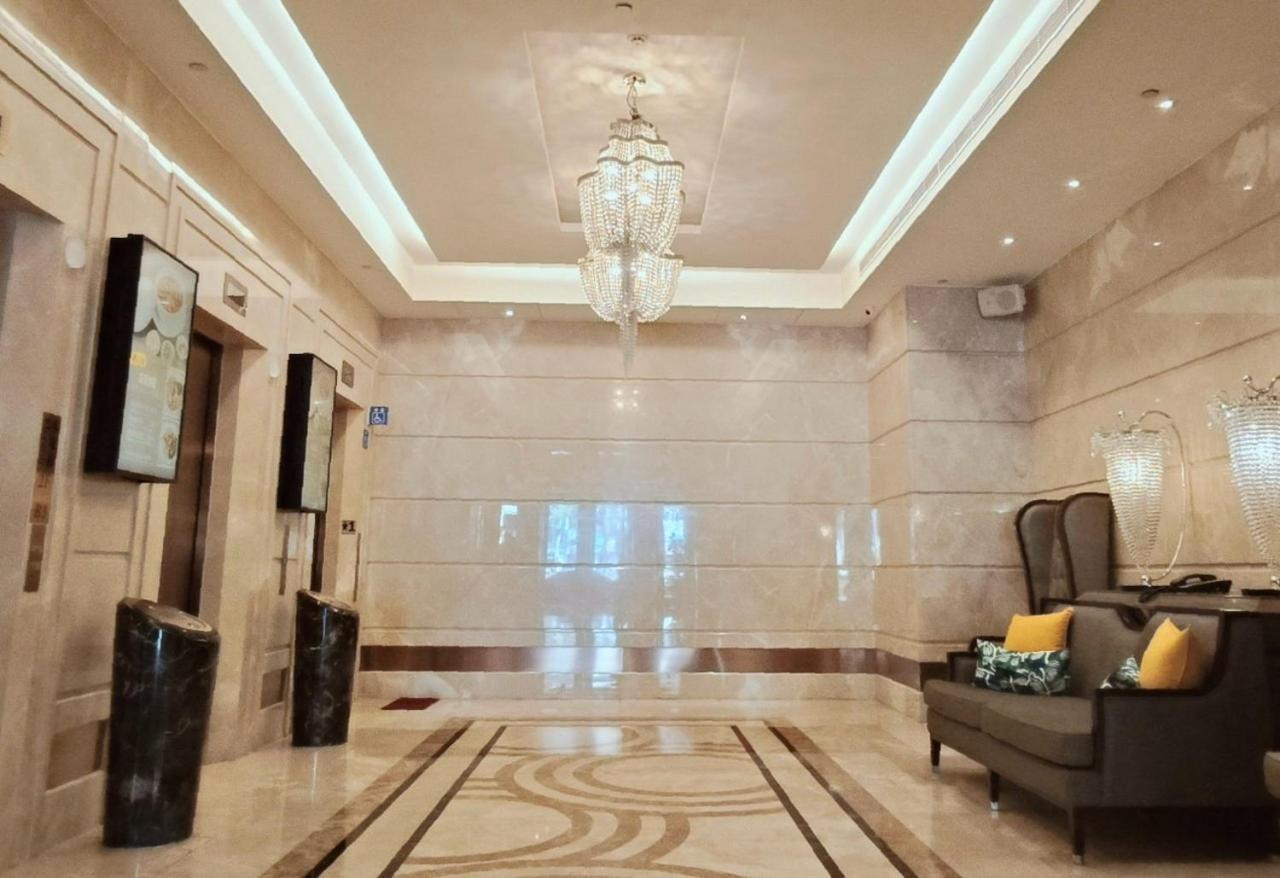 S Aura Hotel Tajpej Buitenkant foto
